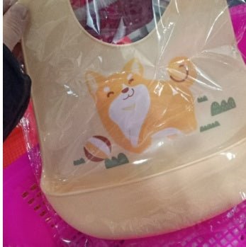 Babero Silicona Bebé Impermeable - Babero Alimentación Fácil Limpieza - Huellitas de Vida