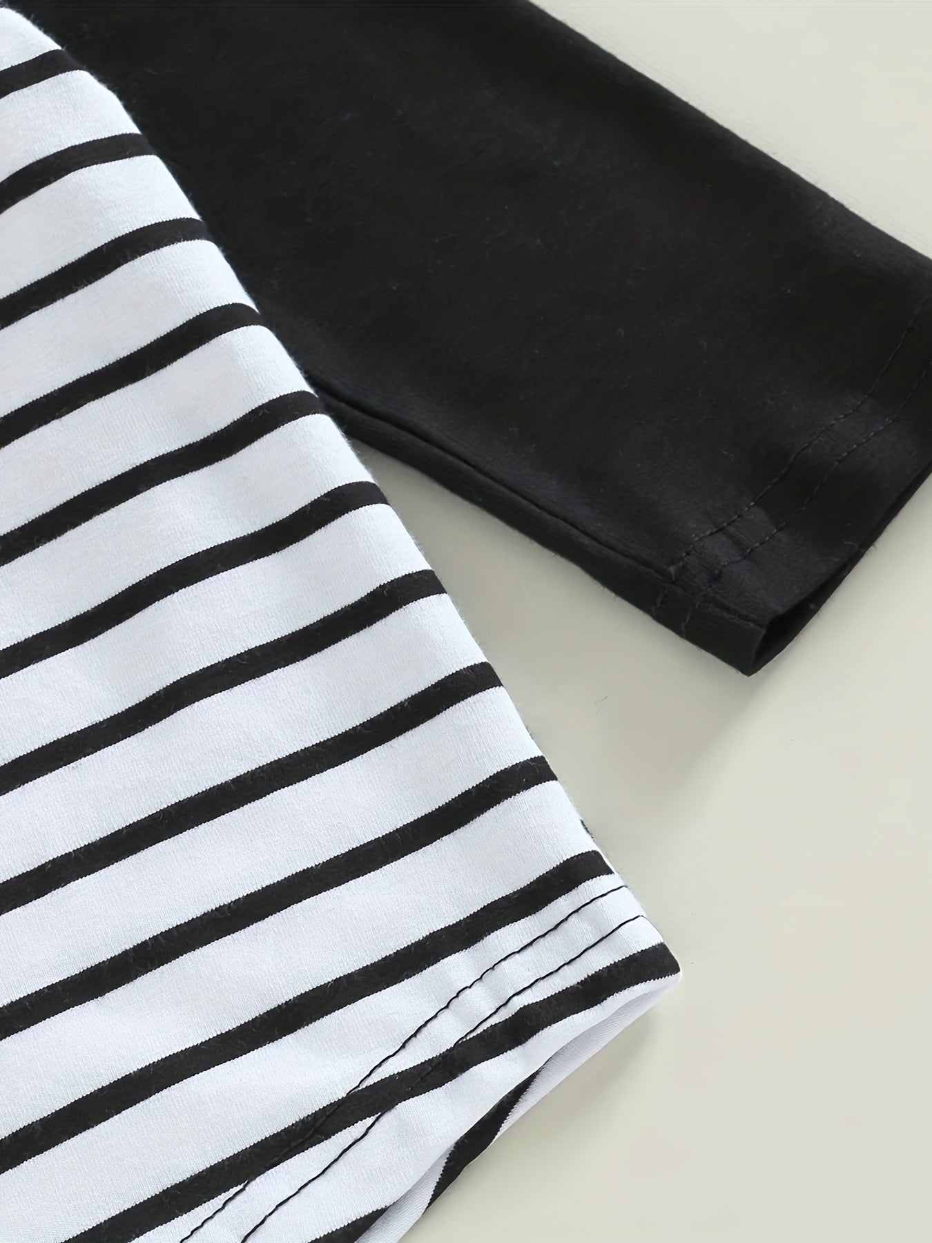 Conjunto Bebé Niño Manga Larga - Sudadera Bolsillo Pantalón Rayas Ropa Cómoda Casual - Huellitas de Vida