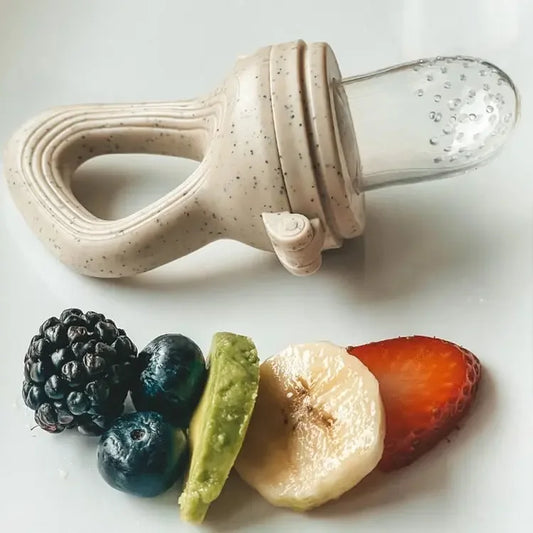 Mordedor Bebé Frutas y Verduras - Chupete Silicona Alimentos Complementarios - Huellitas de Vida