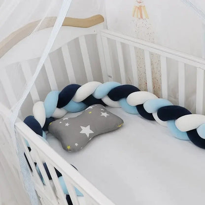 Protector Cuna Bebé Anti-Golpes - Trenza Suave Seguridad Infantil - Huellitas de Vida