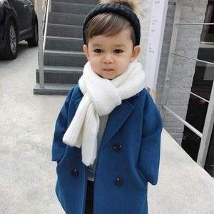 Abrigo Otoño Invierno Niños - Chaqueta Cálida Infantil Resistente Viento Cómoda Negra - Huellitas de Vida