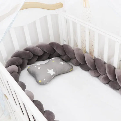 Protector Cuna Bebé Anti-Golpes - Trenza Suave Seguridad Infantil - Huellitas de Vida