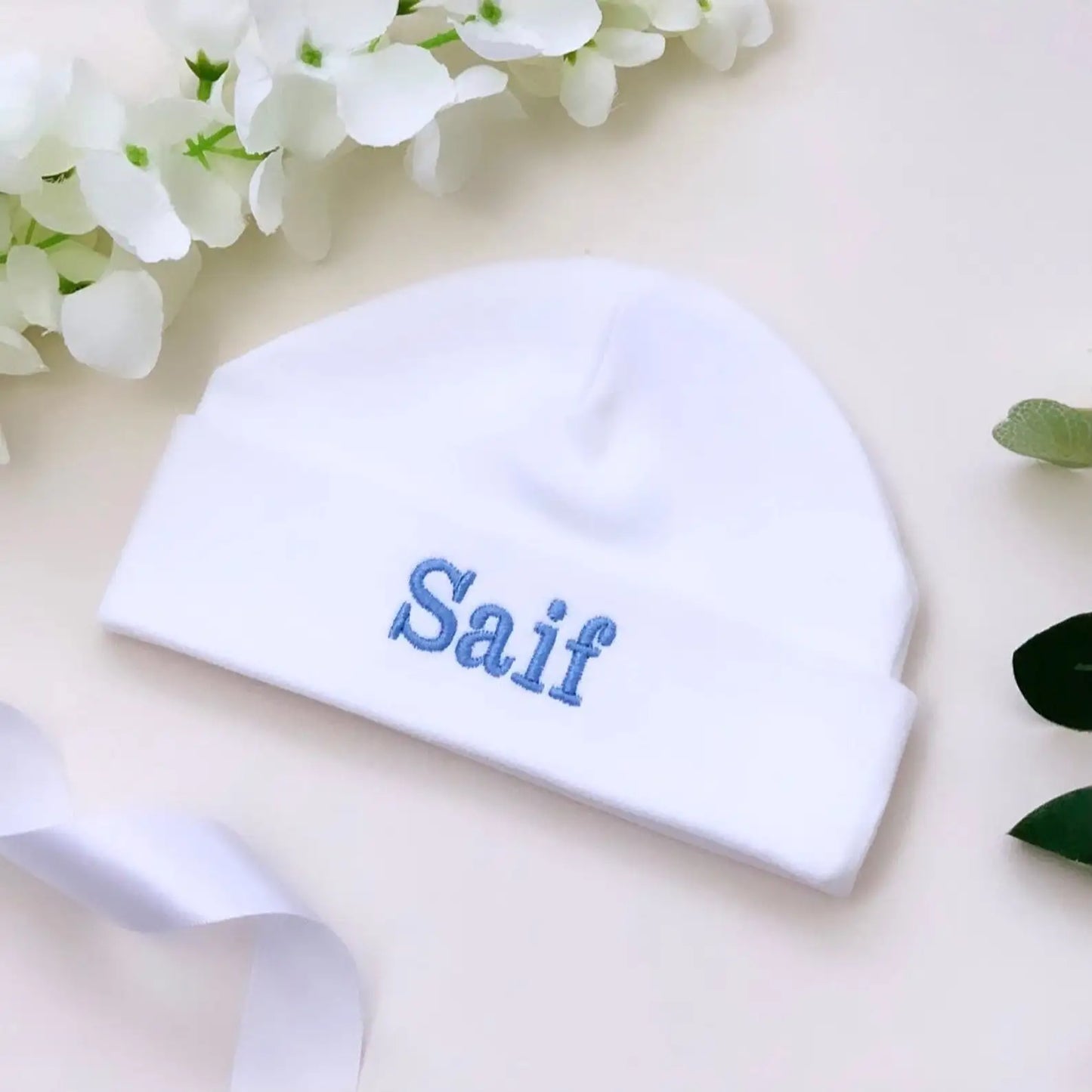 Gorro Personalizado Bordado Bebé - Gorro Hospital Recién Nacido Nombre Personalizable Regalo - Huellitas de Vida