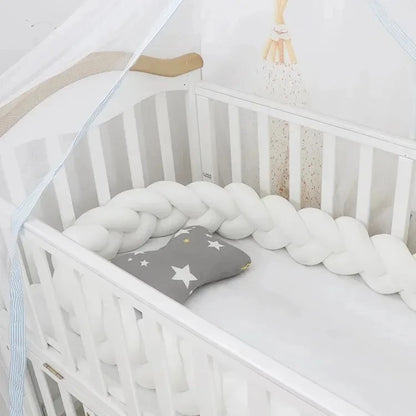 Protector de Cuna Trenzado Tipo Nudo - Seguridad y Decoración Bebé - Huellitas de Vida