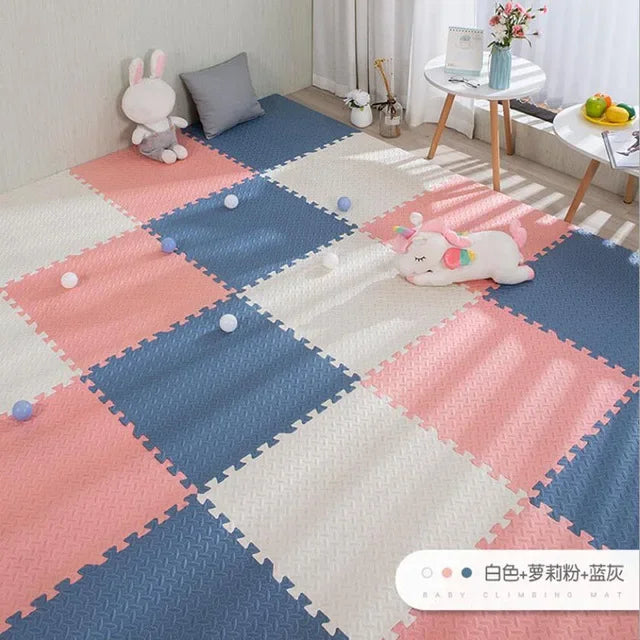 Alfombra Puzzle Foam Bebé 16pcs - Tapete Juegos Suave Entrelazado 30x30cm Área Segura - Huellitas de Vida
