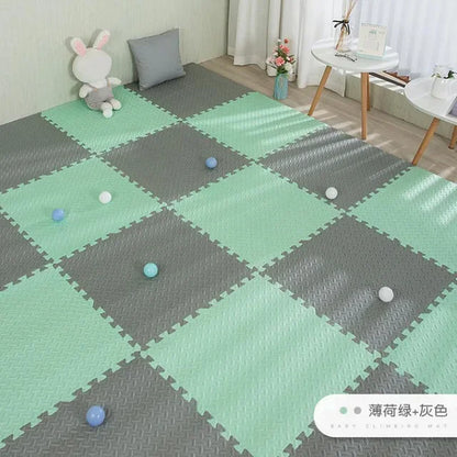 Alfombra Puzzle Foam Bebé 16pcs - Tapete Juegos Suave Entrelazado 30x30cm Área Segura - Huellitas de Vida