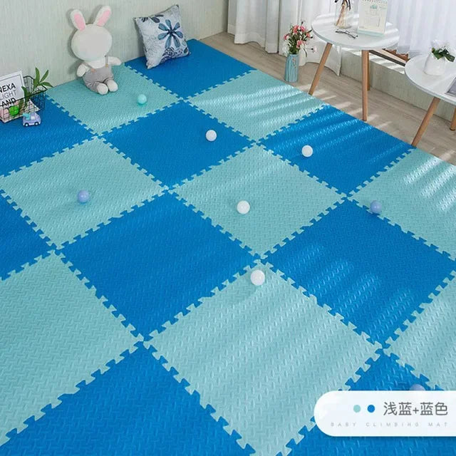 Alfombra Puzzle Foam Bebé 16pcs - Tapete Juegos Suave Entrelazado 30x30cm Área Segura - Huellitas de Vida