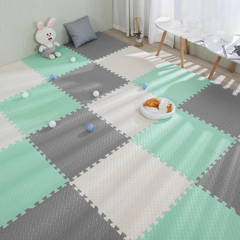 Alfombra Puzzle Foam Bebé 16pcs - Tapete Juegos Suave Entrelazado 30x30cm Área Segura - Huellitas de Vida