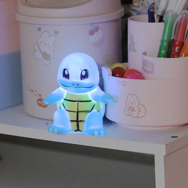 Lámpara Nocturna Pikachu Pokémon - Luz Mesita Noche Niños Juguete Luminoso Regalo Cumpleaños - Huellitas de Vida