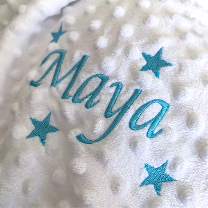 Manta Personalizada Cochecito Bebé - Manta Suave Nombre Bordado Regalo Recién Nacido Baby Shower - Huellitas de Vida