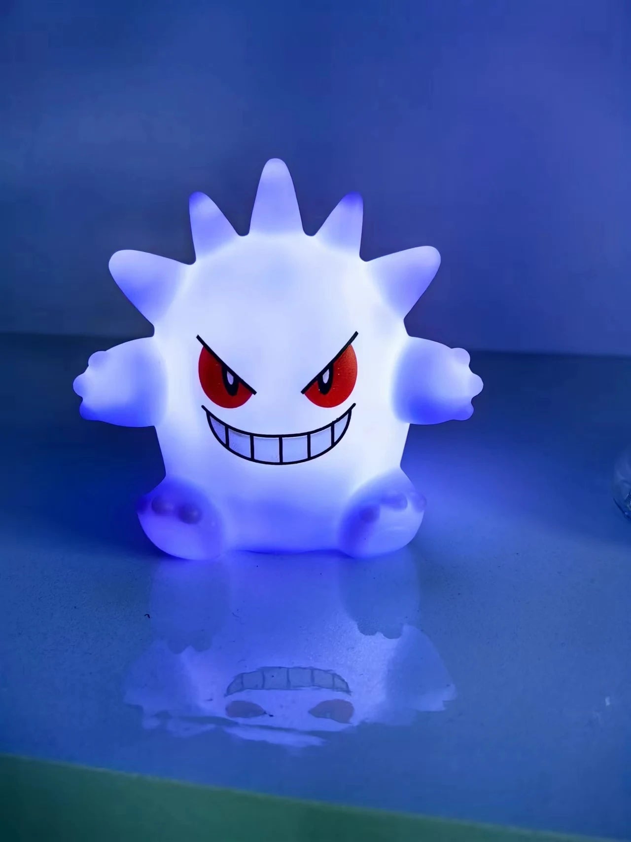 Lámpara Nocturna Pikachu Pokémon - Luz Mesita Noche Niños Juguete Luminoso Regalo Cumpleaños - Huellitas de Vida